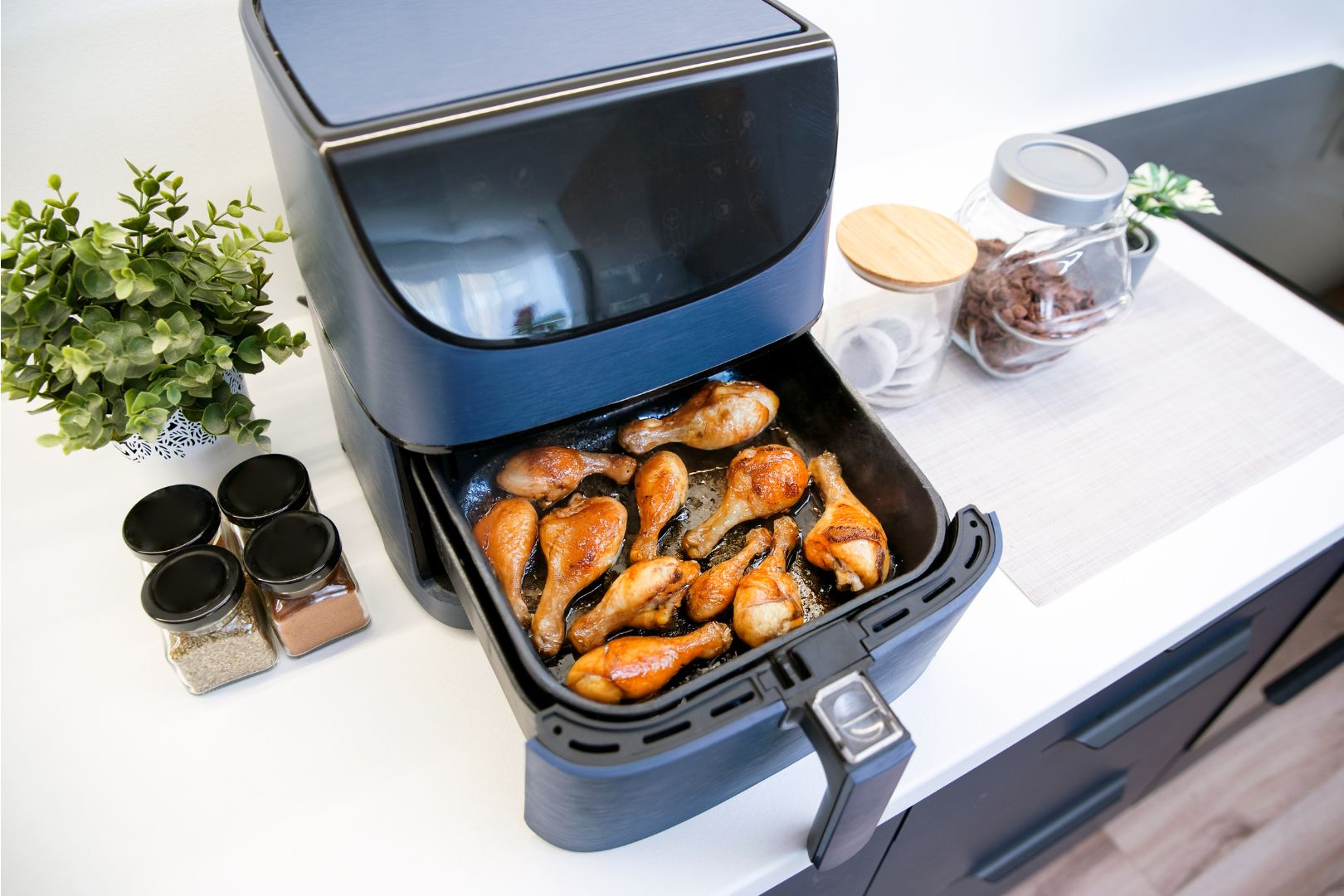 como combinar air fryer e panelas modernas